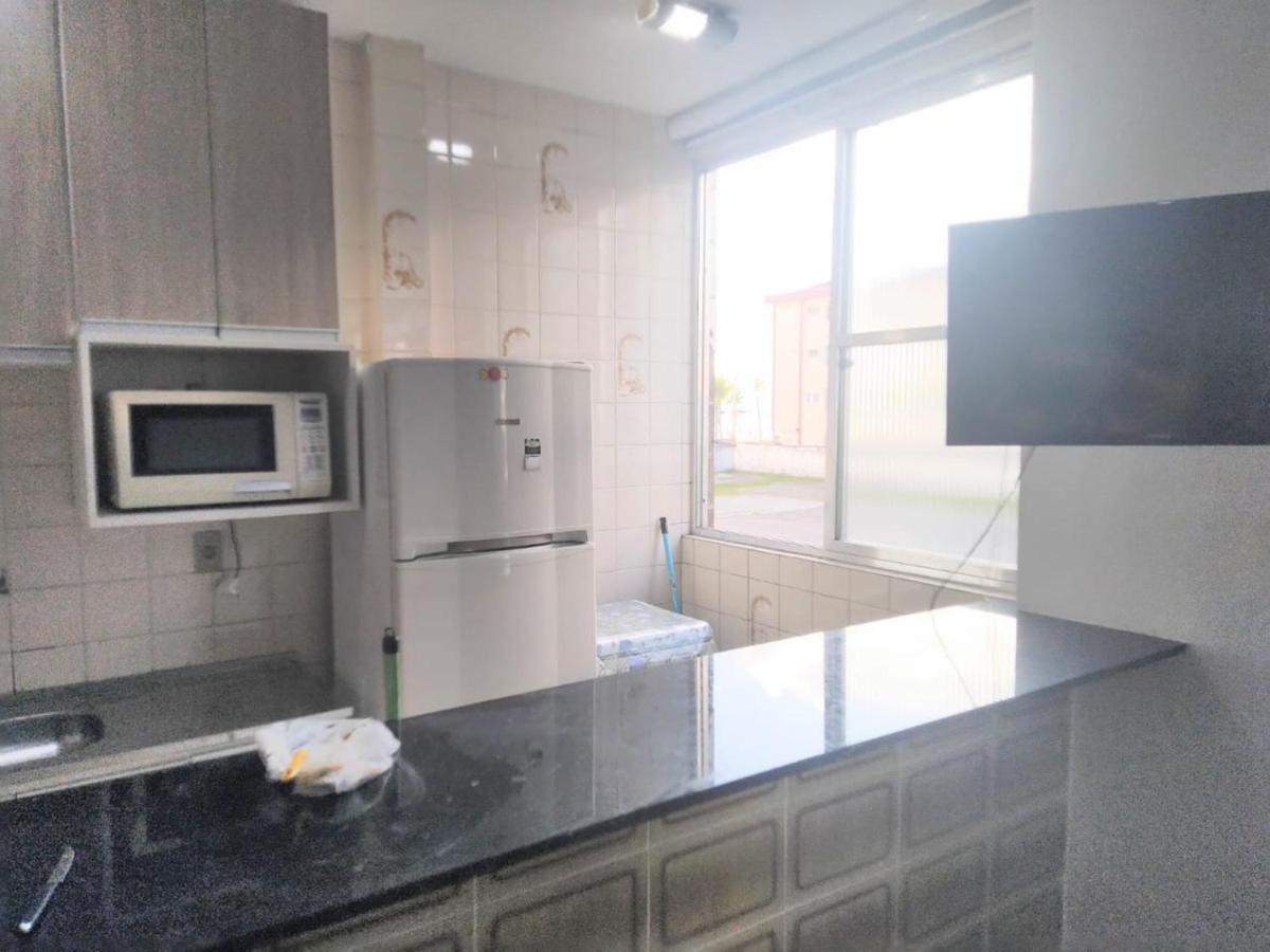 Kitnet Pe Na Areia Vista Mar - Boqueirao Praia Grande-Sp Apartamento Praia Grande  Exterior foto